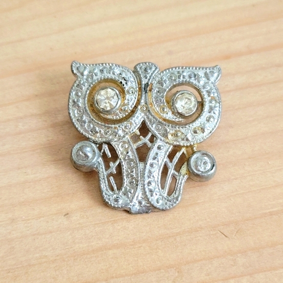 Vintage Rhinestone Small Scarf Slide - Picture 2 of 5